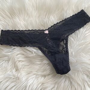 Victoria’s Secret black thong